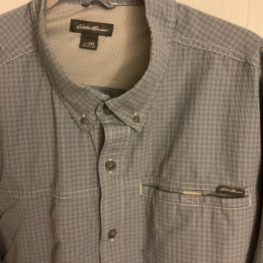 Eddie Bauer Outdoor Men’s Checkered Pattern Long Sleeve Button Up Shirt - Picture 2 of 8